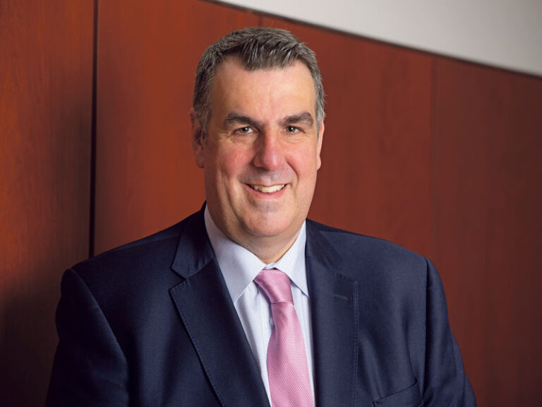 Photo portrait de Jérôme Brassard.