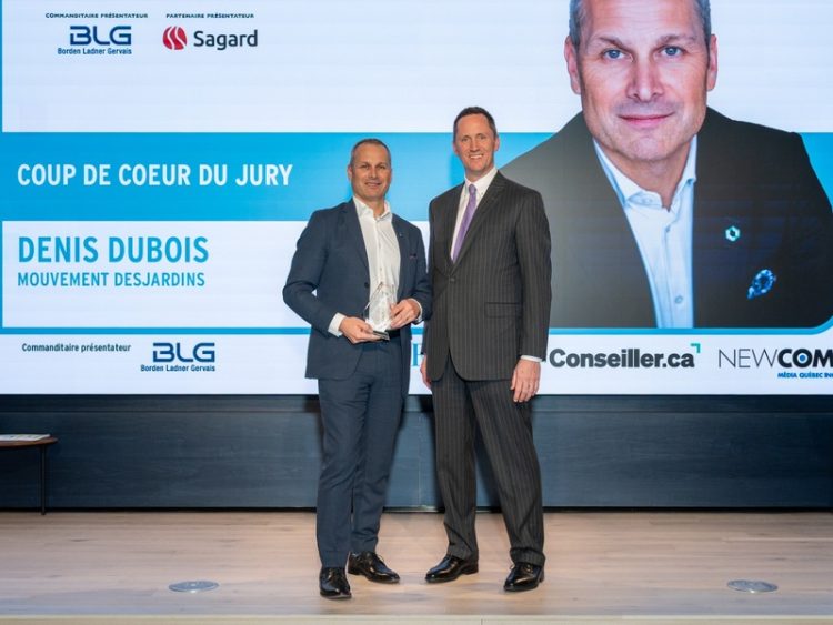 Photo prise à l'occasion du Top des leaders 2025. On y voit Joe Glionna avec Denis Dubois